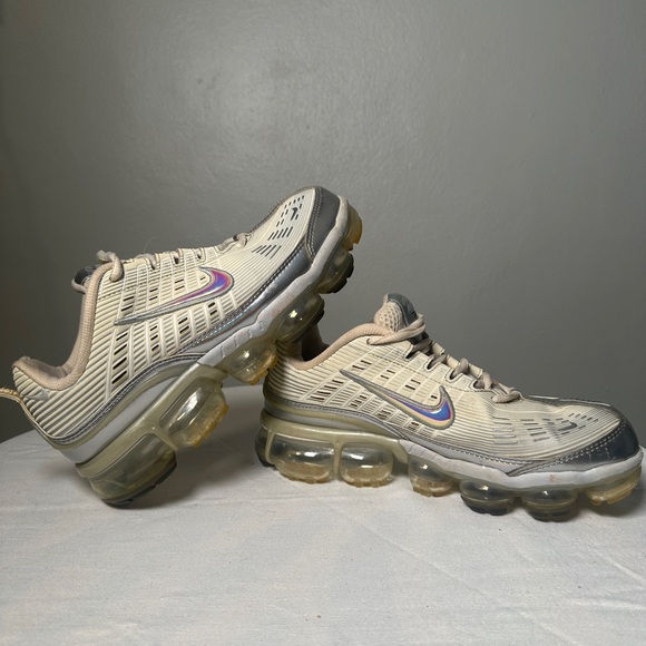 Nike Shoes - Nike Air Vapormax 360 Cream/Fossil White Sneakers Women's Size: 9